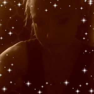 Meet your Posher, Petanos